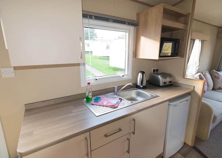 6 Berth Comfort Caravan Pet - Newquay Bay Resort, Newquay