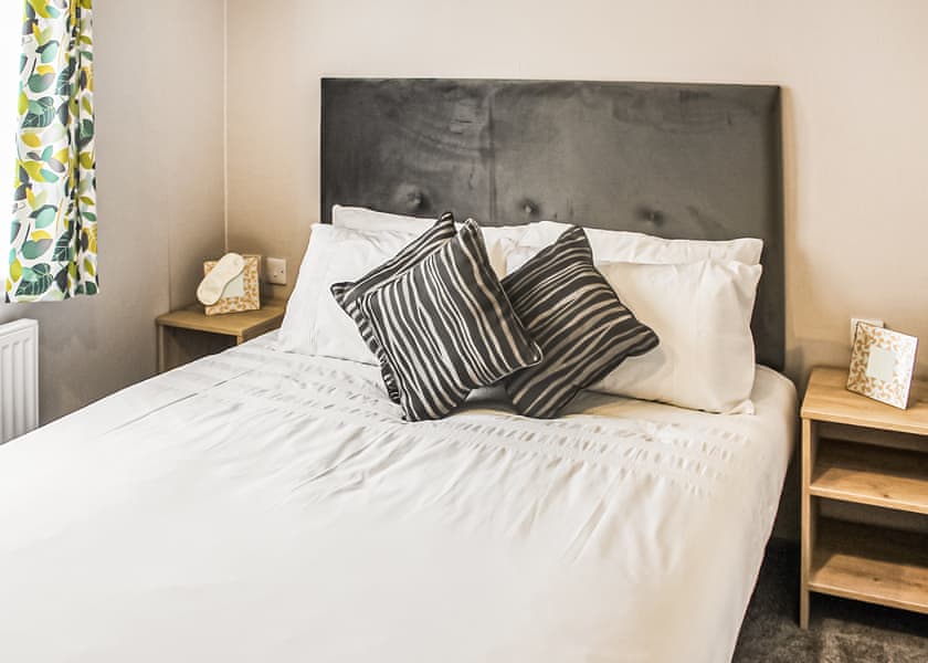 Clova Caravan - Nethercraig Holiday Park, Alyth, Perthshire