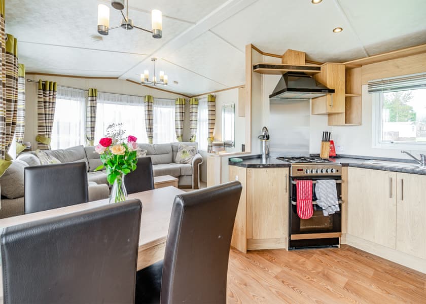 Angus Caravan - Nethercraig Holiday Park, Alyth, Perthshire