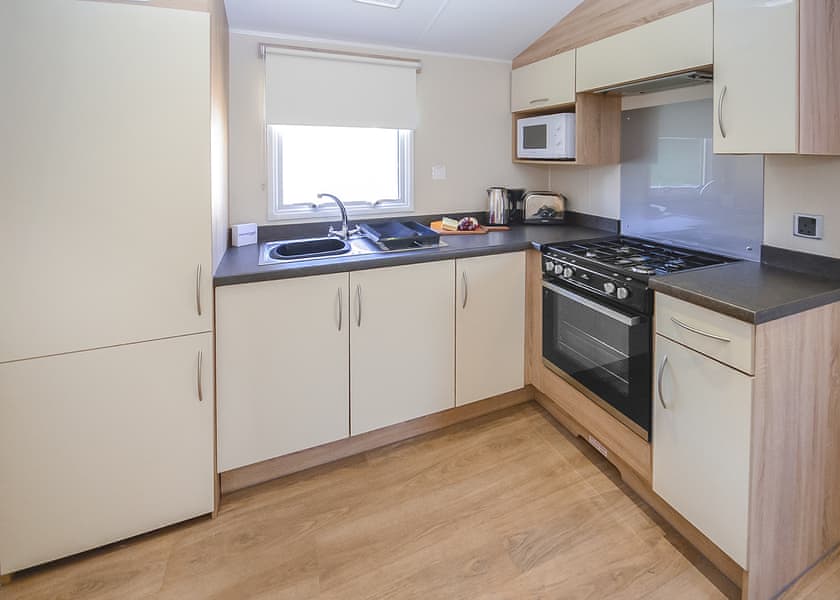 Gold  4 Caravan - New Beach, Dymchurch
