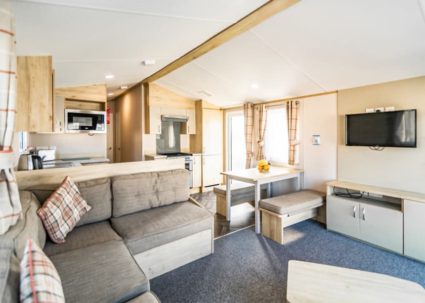 Platinum 2 with Decking - Newhaven, Newhaven, Nr Buxton