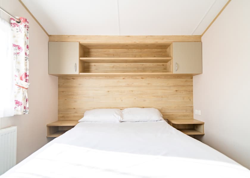 Platinum 2 with Decking - Newhaven, Newhaven, Nr Buxton