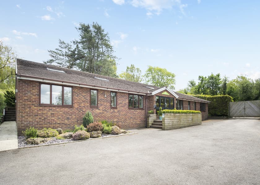 Dorset Jade - Newlands Holiday Park, Charmouth