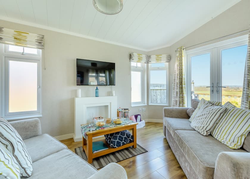Willow Lodge - New Oaks Farm Lodges, West Lydford, Nr Glastonbury