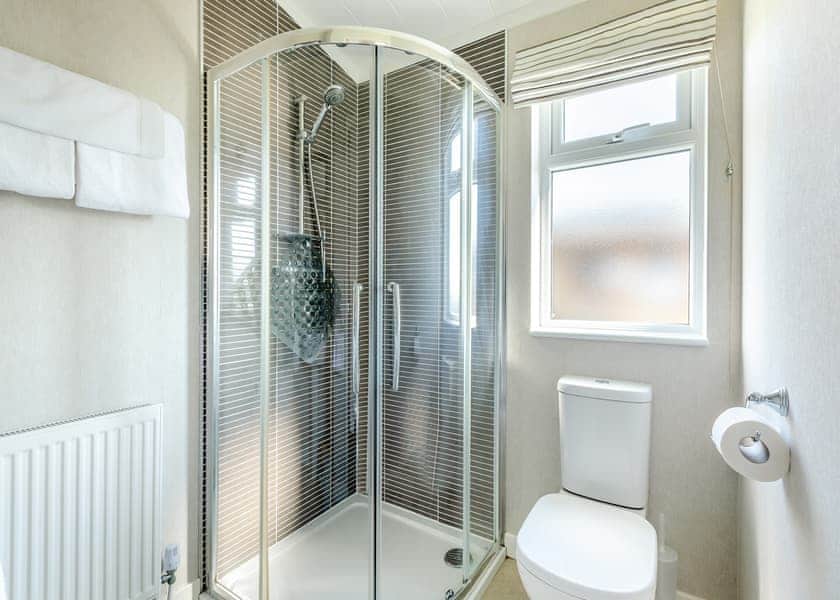 Willow Lodge - New Oaks Farm Lodges, West Lydford, Nr Glastonbury