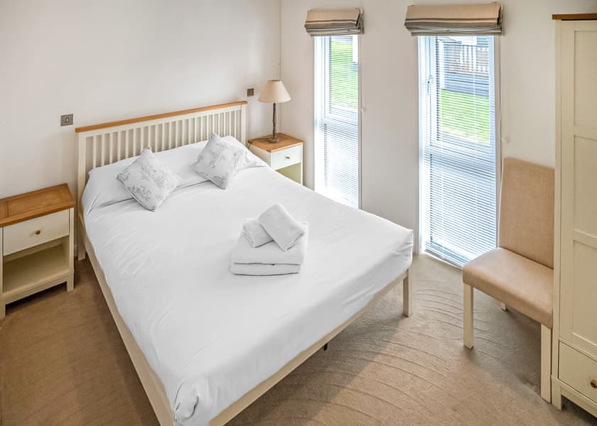 Bronze Spa Pet - Alder Country Park, North Walsham