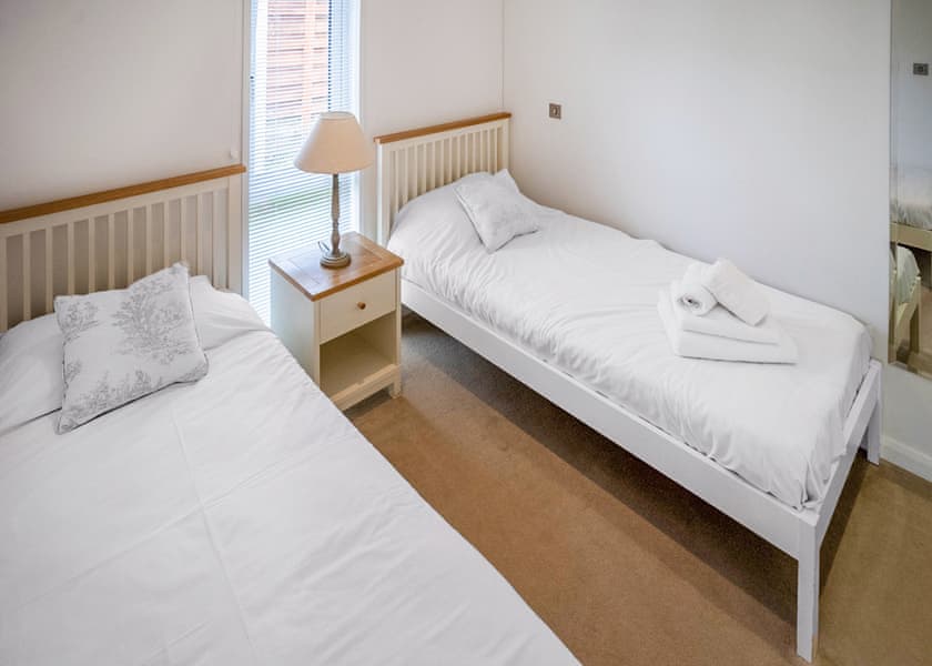 Bronze Spa Pet - Alder Country Park, North Walsham