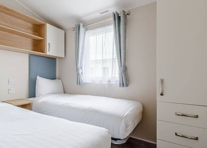 Gold 6 Caravan - North Shore Holiday Park, Roman Bank, Skegness