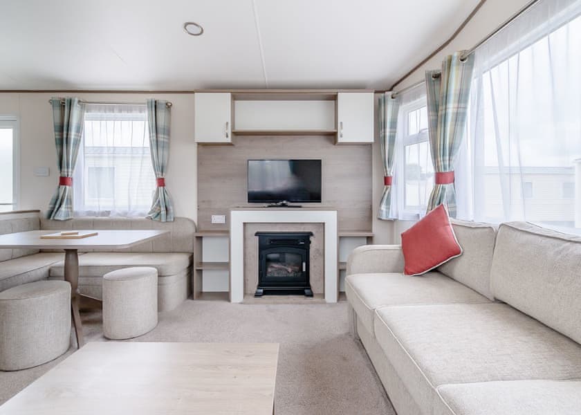 Gold 8 Caravan - North Shore Holiday Park, Roman Bank, Skegness