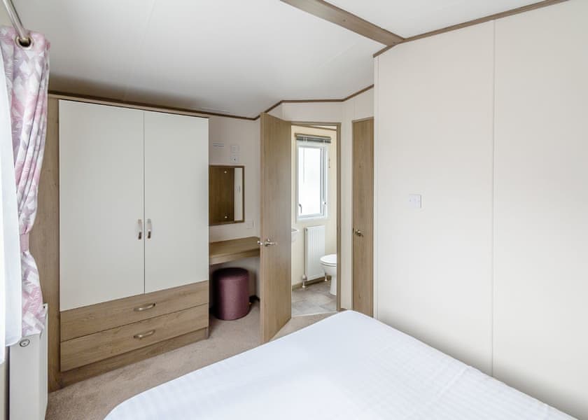 Gold 8 Caravan - North Shore Holiday Park, Roman Bank, Skegness