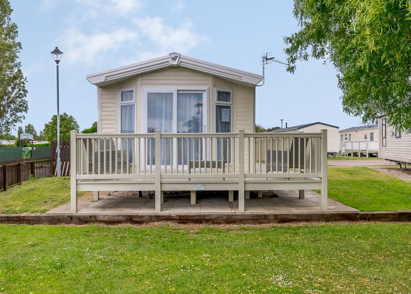 Platinum 6 Caravan - North Shore Holiday Park, Roman Bank, Skegness