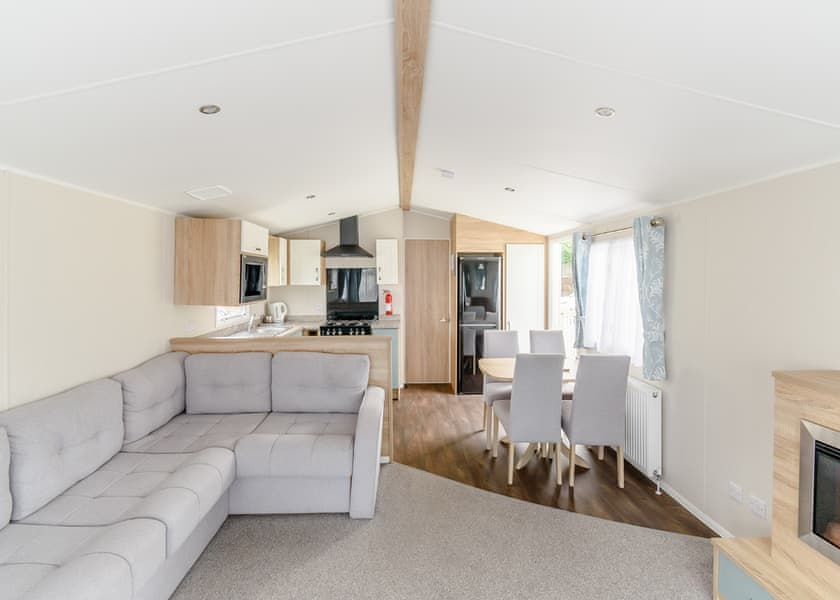 Gold 6 Caravan Plus - North Shore Holiday Park, Roman Bank, Skegness