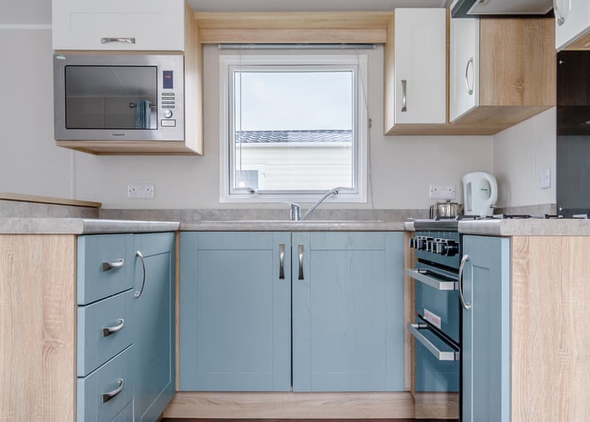 Gold 6 Caravan Plus - North Shore Holiday Park, Roman Bank, Skegness