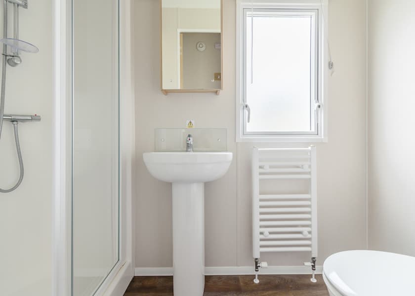 Gold 6 Caravan Plus - North Shore Holiday Park, Roman Bank, Skegness