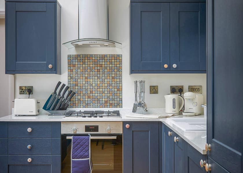 Fully appointed fitted kitchen | The Kasbah - North Star Sanctum, Fitling, near Hornsea