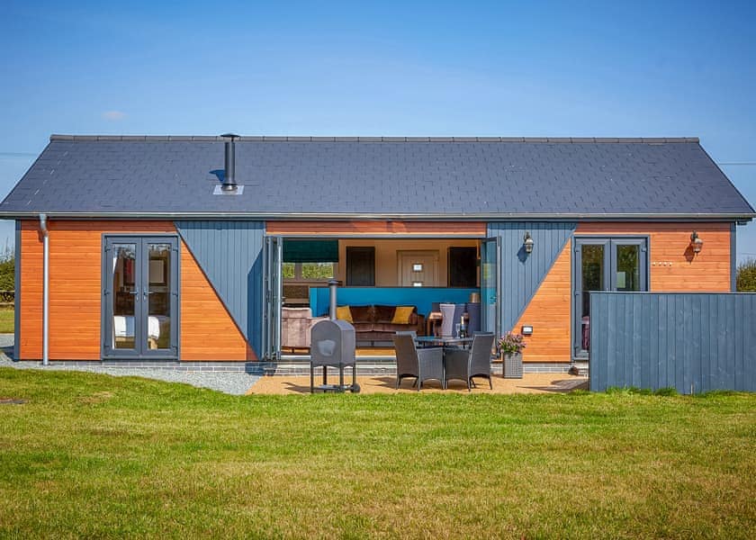 Stunning Moroccan style lodge with hot tub | The Kasbah - North Star Sanctum, Fitling, near Hornsea