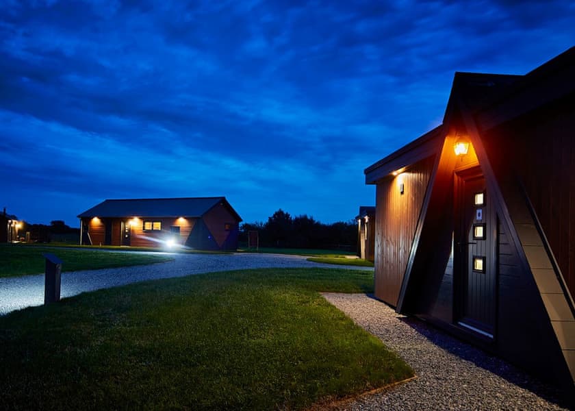 Peaceful evening view | The Fez - North Star Sanctum, Fitling, near Hornsea