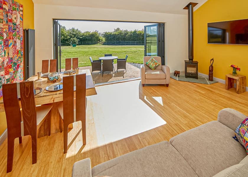 Spacious living and dining area | The Raj - North Star Sanctum, Fitling, near Hornsea