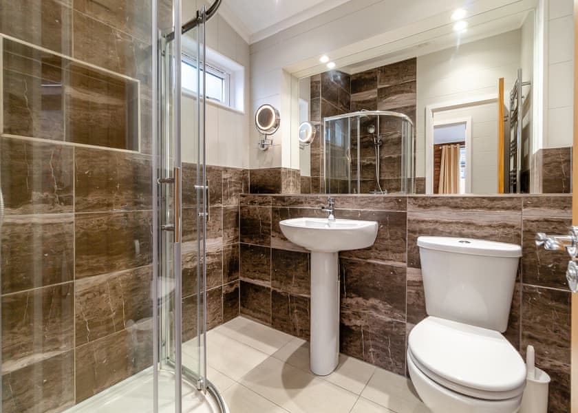 Oxburgh - Norfolk Woods Resort & Spa, Pentney, King’s Lynn