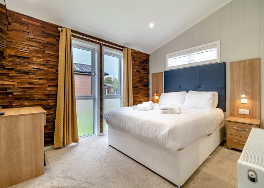 Oxburgh Premier - Norfolk Woods Resort & Spa, Pentney, King’s Lynn