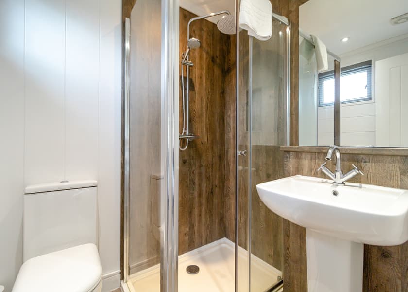 Houghton Premier - Norfolk Woods Resort & Spa, Pentney, King’s Lynn