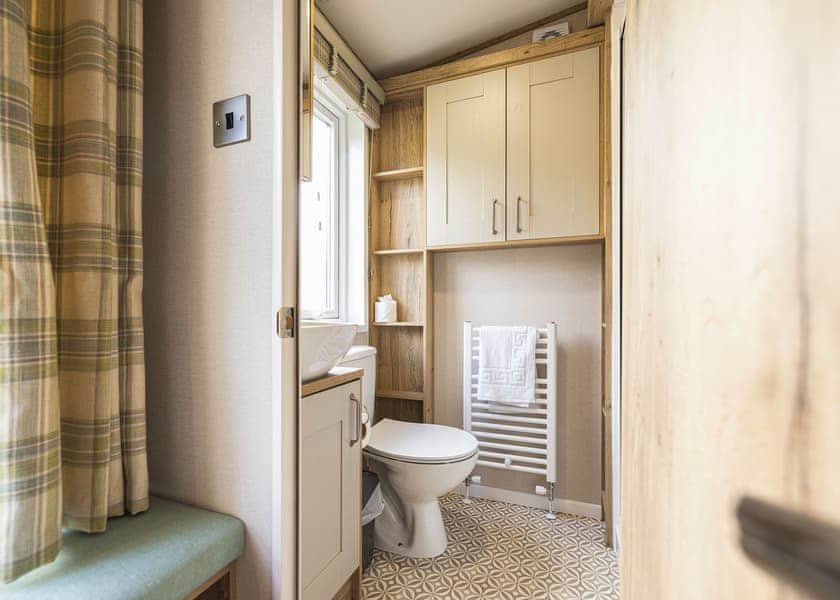 Highland View Lodge 2 Bed - Oban Holiday Park, Oban