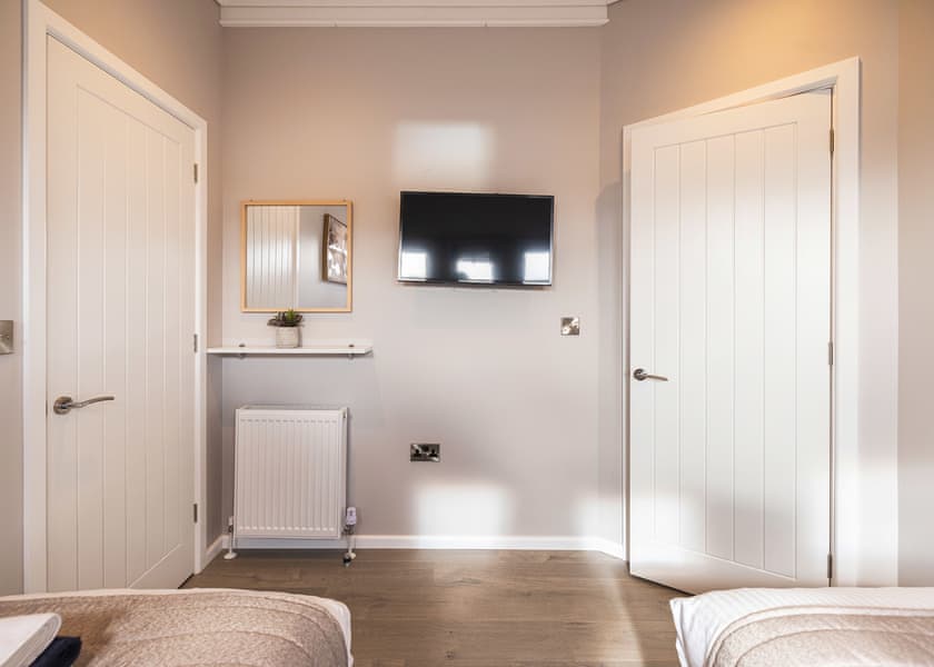 Waterfront Casa Di Lusso Hot Tub Lodge - Oban Holiday Park, Oban