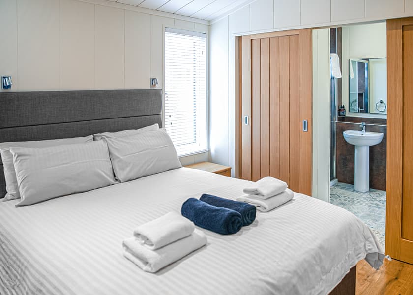 Nevis Hot Tub 2 - Ben Nevis Holiday Park, Camaghael, Fort William