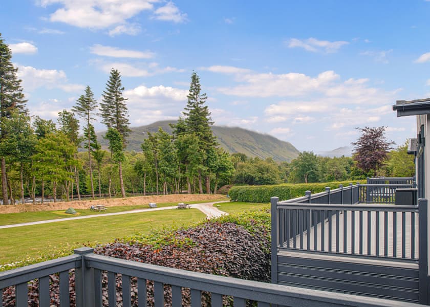 Nevis Hot Tub 3 - Ben Nevis Holiday Park, Camaghael, Fort William