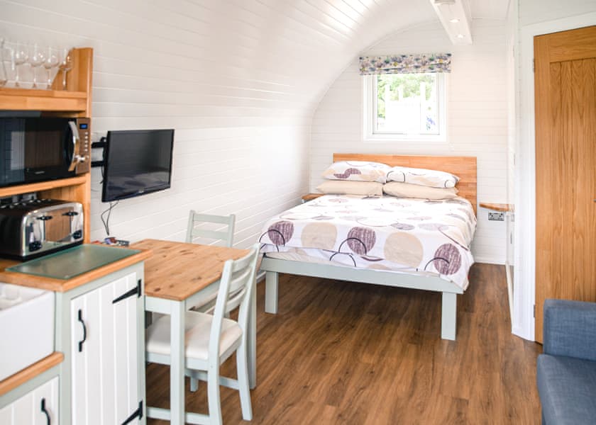 Highland Pod - Ben Nevis Holiday Park, Camaghael, Fort William