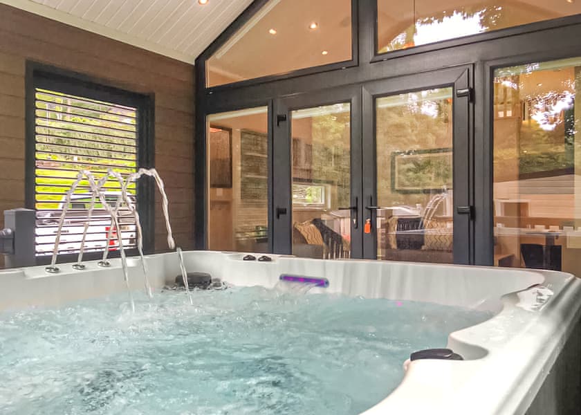 Riverside Family Pod HT - Ogwen Bank Caravan & Lodge Park, Snowdonia