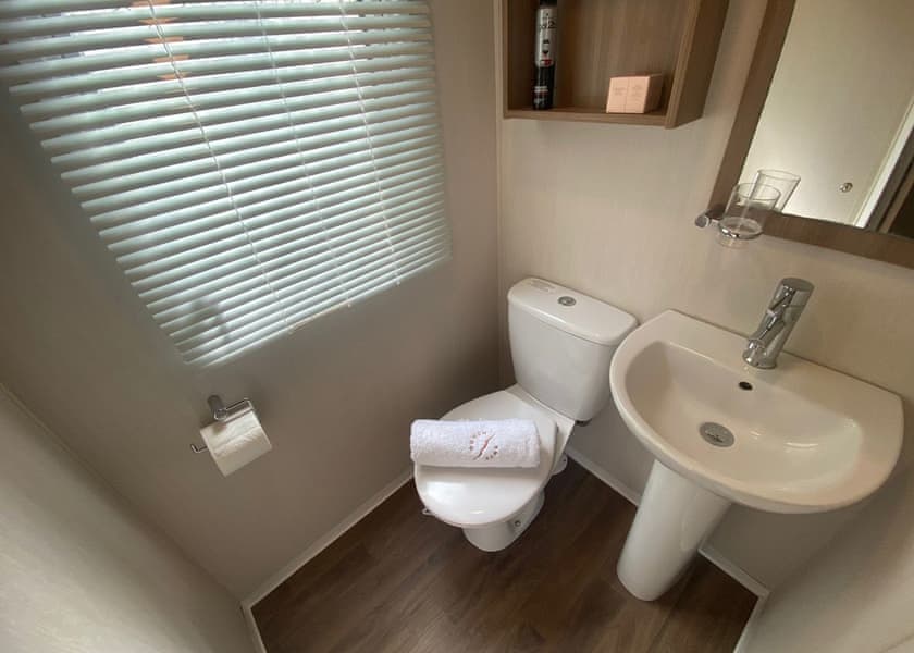 The Falls (Pet) - Ogwen Bank Caravan & Lodge Park, Snowdonia