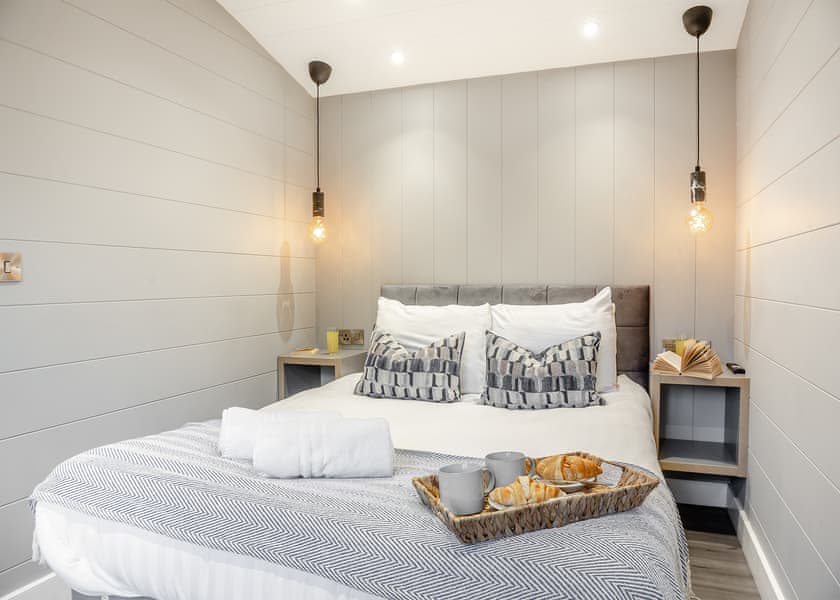 The Lookout (Pet) - Ogwen Bank Caravan & Lodge Park, Snowdonia
