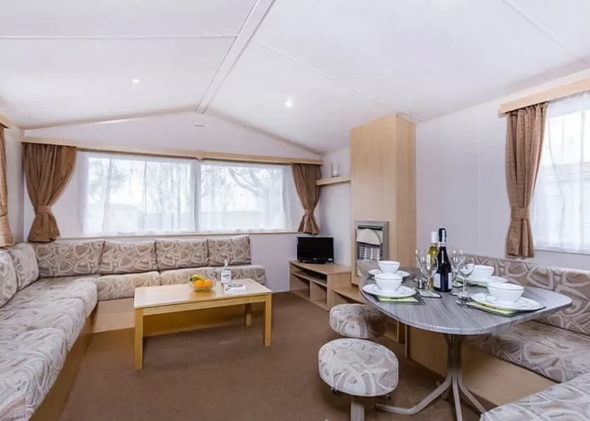 Regent - Orchards Holiday Park, Newbridge, Nr Yarmouth