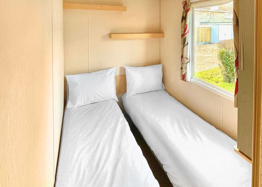 Regent - Orchards Holiday Park, Newbridge, Nr Yarmouth