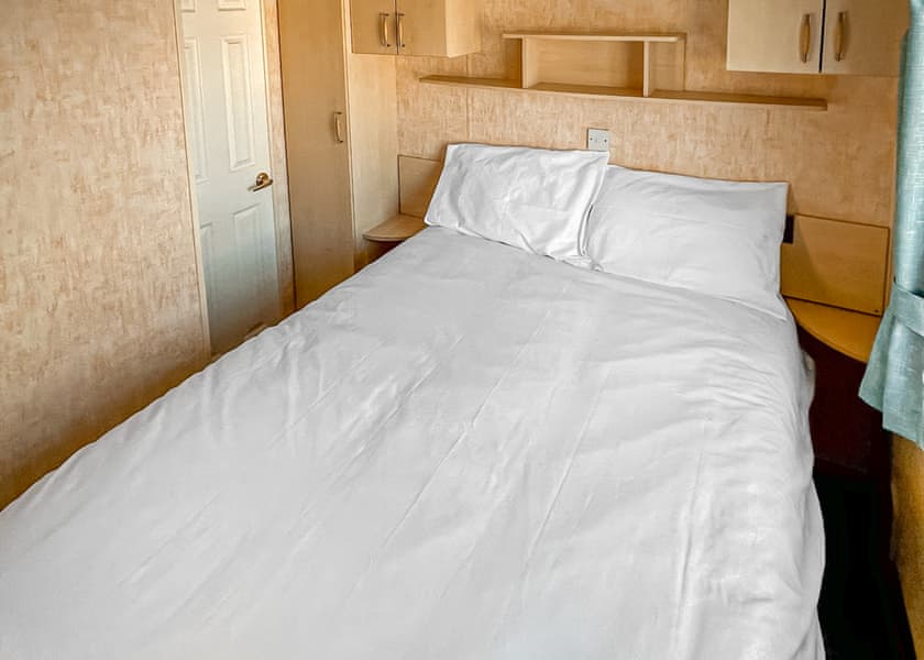 Gala - Orchards Holiday Park, Newbridge, Nr Yarmouth