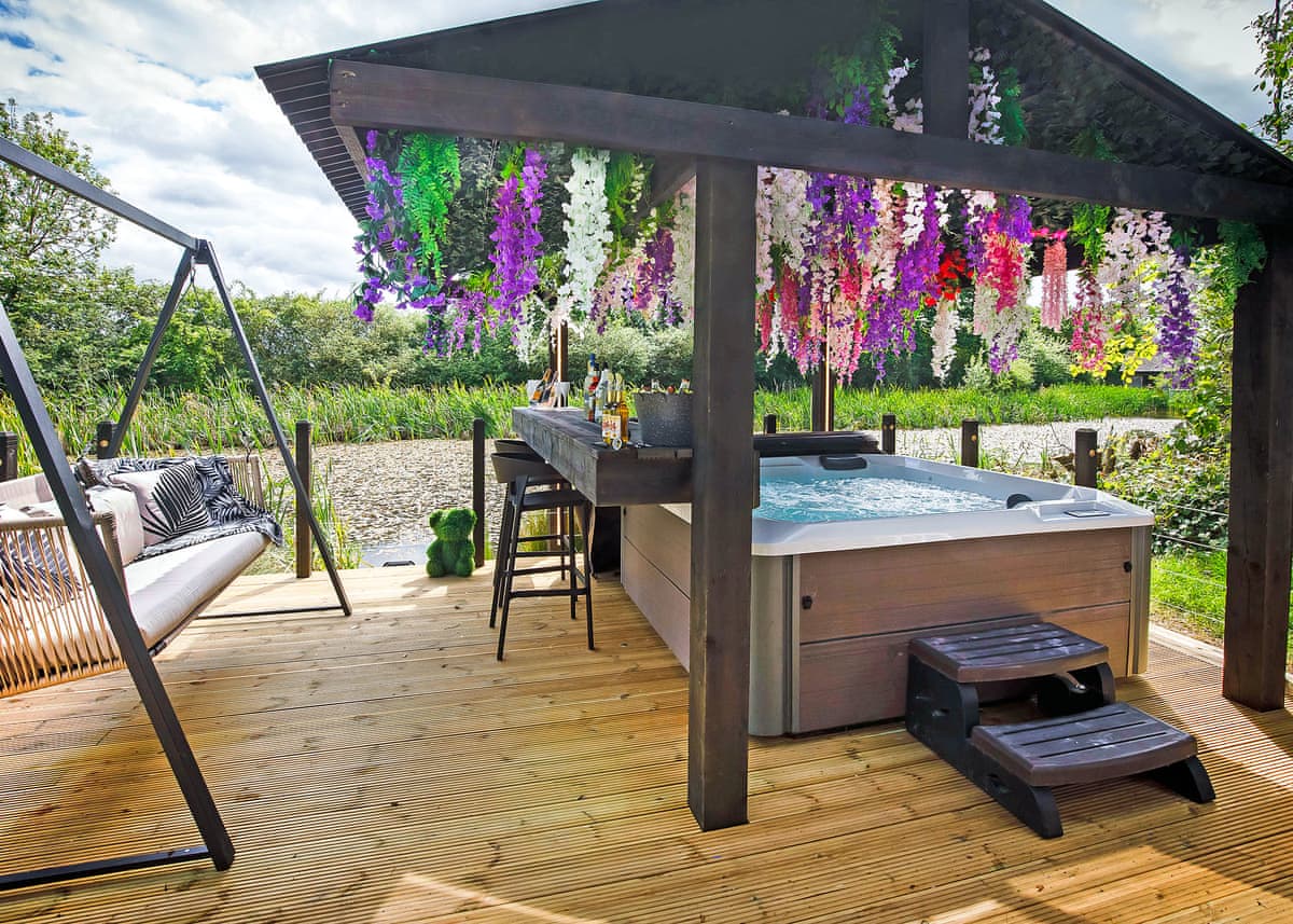 Oakwood Lodges - Holiday lodge in Yorkshire - Image 1
