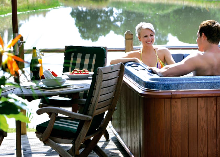 Rosewood Lodge - Oakwood Lodges, South Duffield, Nr York