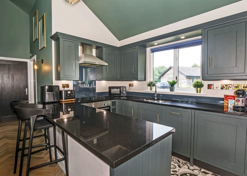 Mulberry Lodge - Oakwood Lodges, South Duffield, Nr York