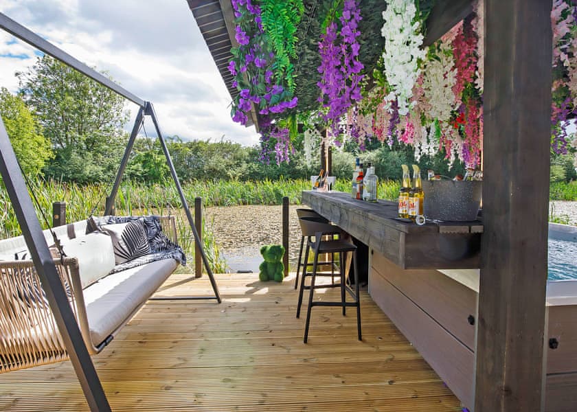 Willow Lodge - Oakwood Lodges, South Duffield, Nr York