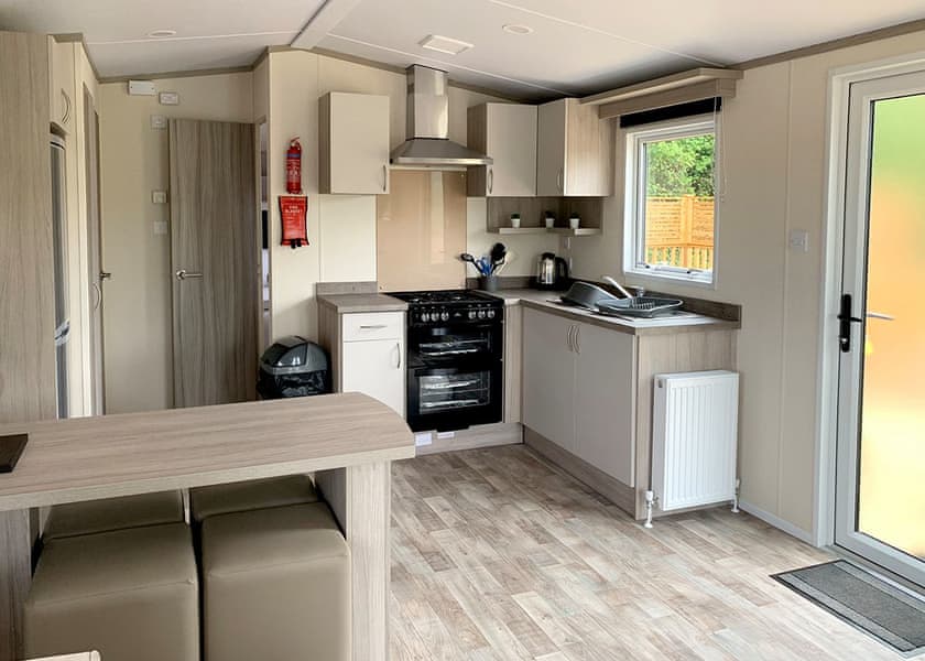 Comfort Caravan 4 Hot Tub - Devon Hills Holiday Park, Paignton