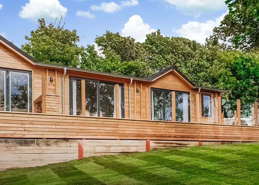 Kingfisher 9 Hot Tub - Osmington Mills Lodge Park, Weymouth