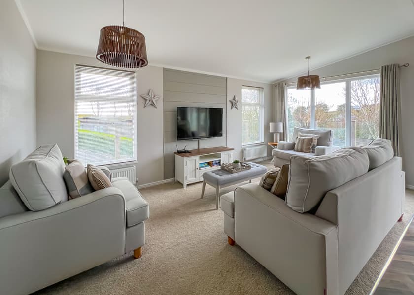 Kingfisher 18 (Pet) - Osmington Mills Lodge Park, Weymouth