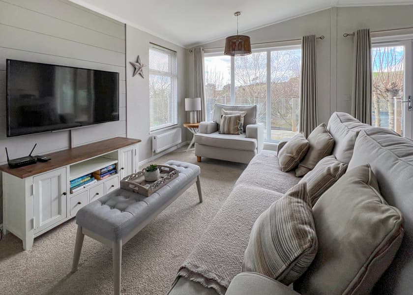 Kingfisher 18 (Pet) - Osmington Mills Lodge Park, Weymouth