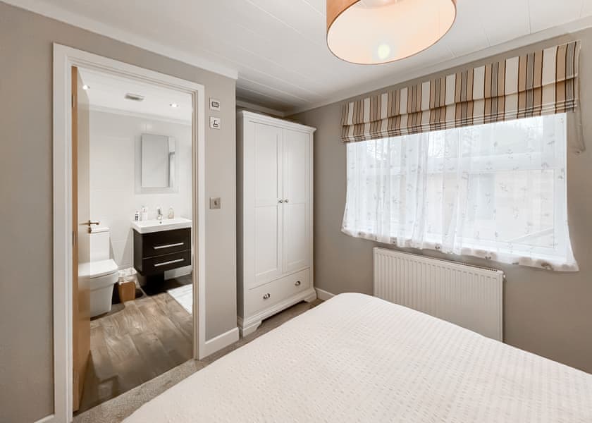 4 berth luxury lodge with sea views - Osmington Mills Lodge Park, Weymouth