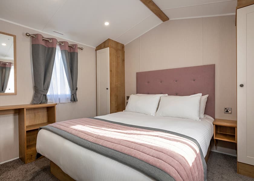 Gold Caravan 1 Sleeps 2 - St Osyth and Martello Beach, St Osyth, Clacton-on-Sea