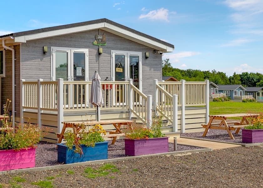 Otters Mead Boutique Lodges, Beetley, Dereham