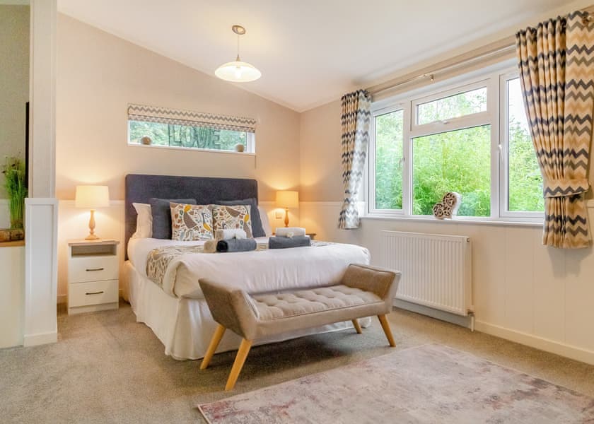 Mead One - Otters Mead Boutique Lodges, Beetley, Dereham