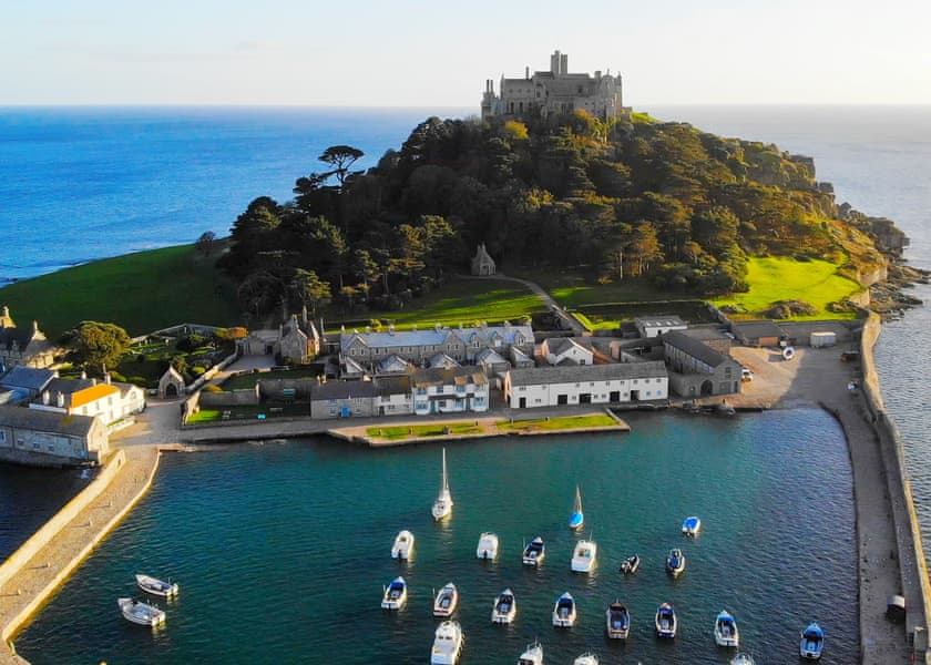 Cornish Meadows Holiday Park, Hayle