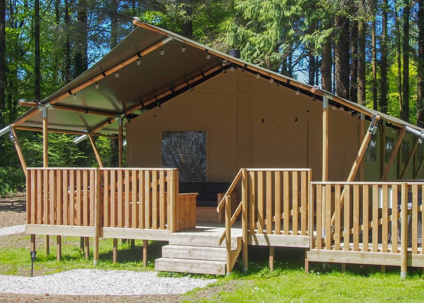 Safari Tent Pet - Cornish Meadows Holiday Park, Hayle